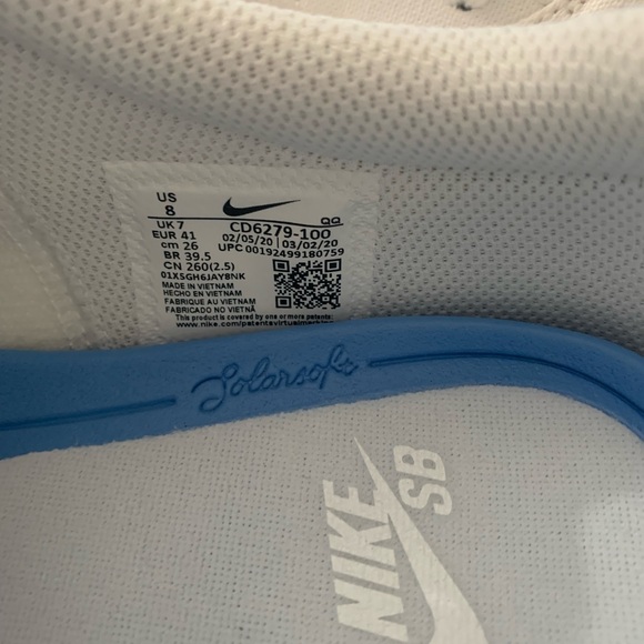 NWT/NIB Nike SB Charge Canvas Triple White Sneakers/Skate Shoes - Picture 7 of 9